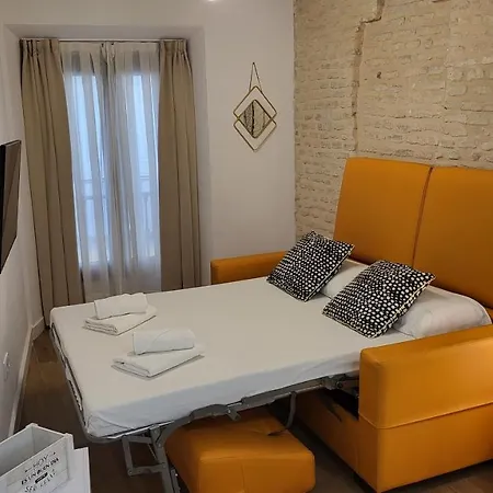 Rentalsevilla Cardenal Cervantes Apartmán *